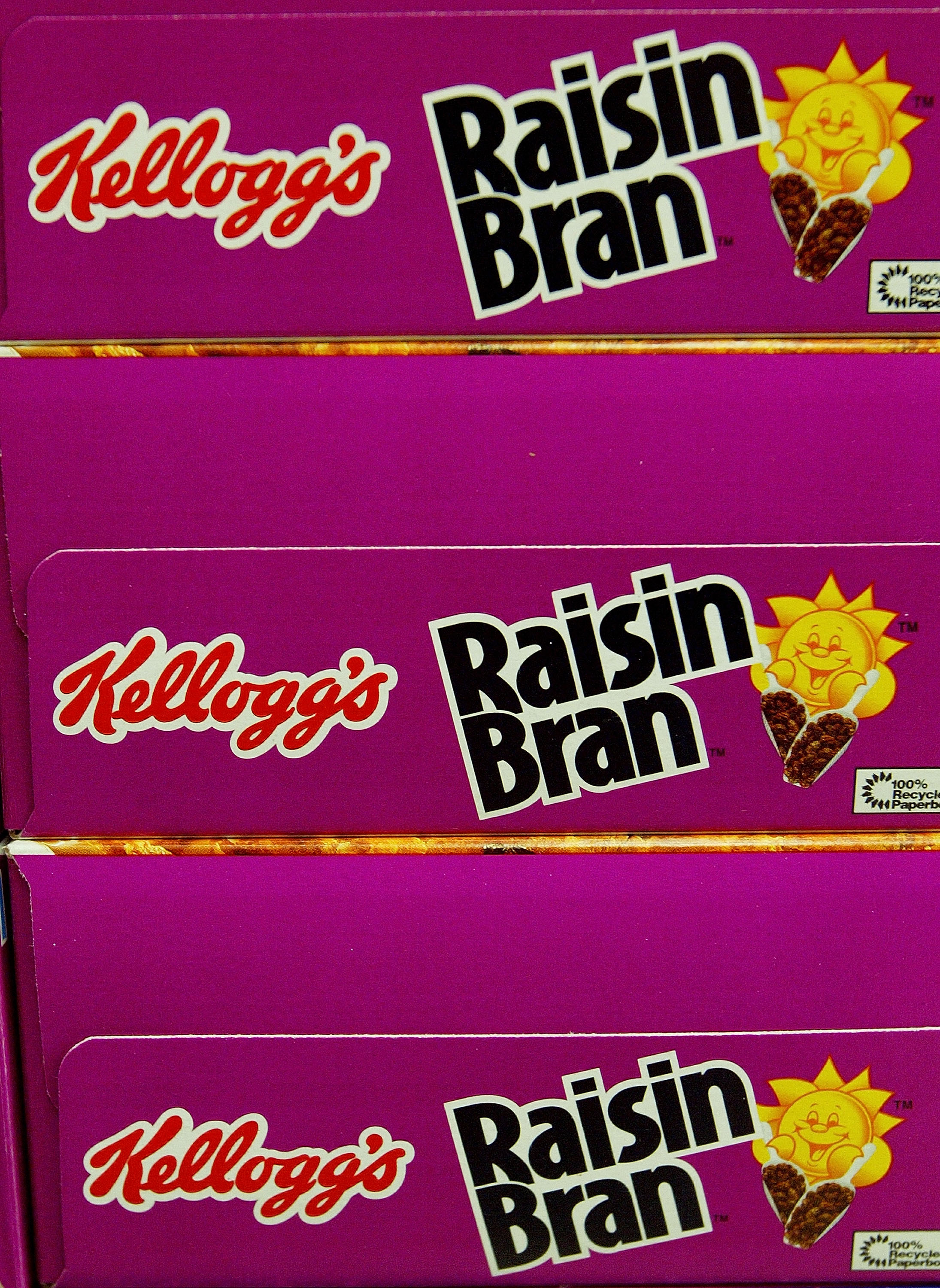 SAN FRANCISCO - JANUARY 29: Boxes of Kellogs brand cereal are seen on the shelf at a grocery store January 19, 2004 in San Francisco. The Battle Creek, Michigan based Kellogg company said it earned $188.0 million, or 46 cents a share, in the fourth quarter, meeting Wall Street estimates, compared with $191.0 million, or 47 cents, in the year-ago period. (Photo by Justin Sullivan/Getty Images)