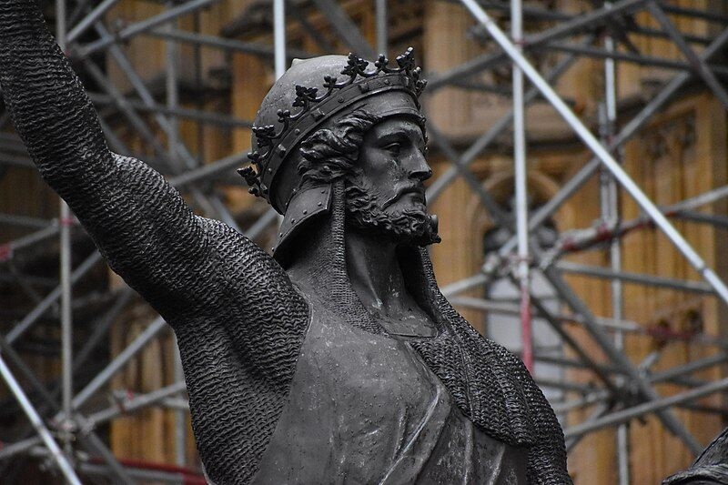File:Richard I in Westminster (Detail).jpg