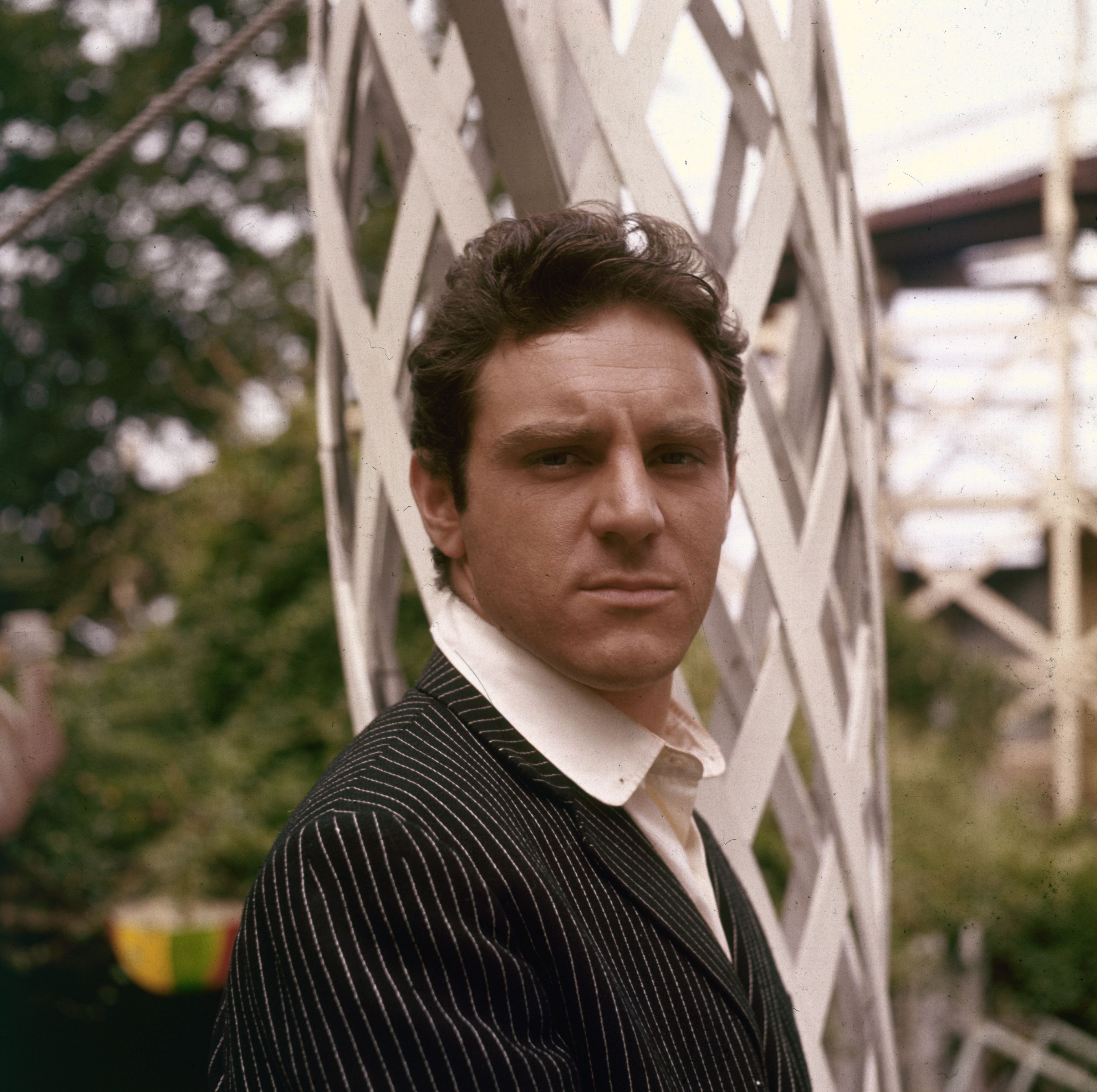 circa 1965:  Singer and actor Anthony Newley (1931 - 1999), one time husband of Joan Collins.  (Photo by Hulton Archive/Getty Images)