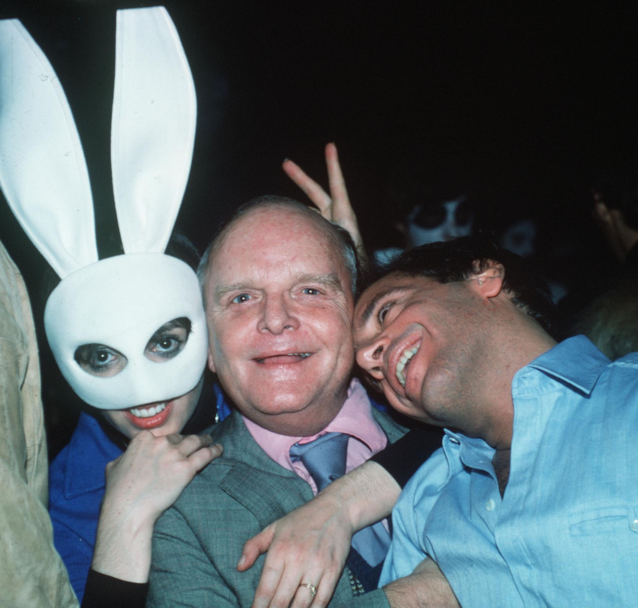 384594 01: (FILE PHOTO) Liza Minnelli, left, Truman Capote, center, and club owner Steve Rubell pose for a photo at Studio 54 in the 1980