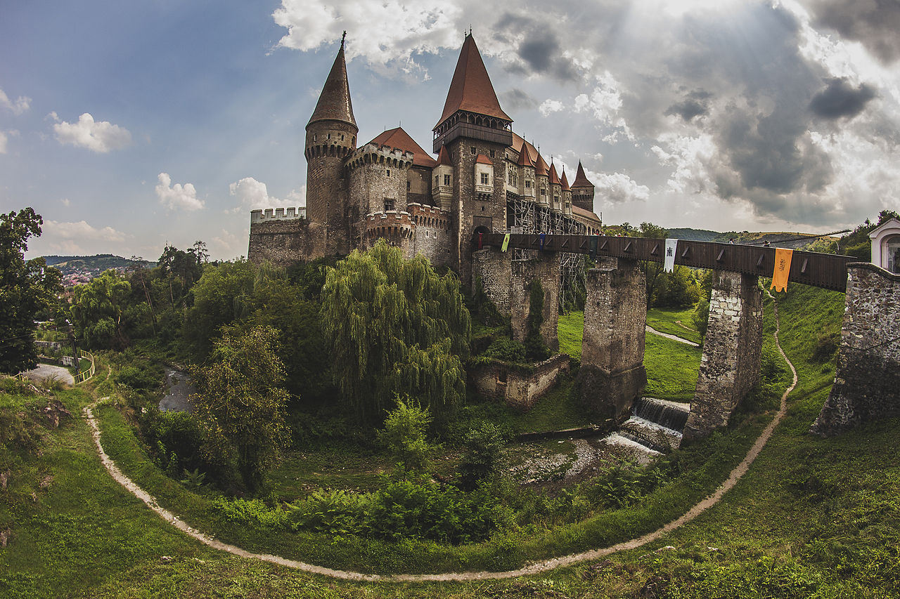 corvin-castle-in-transylvania-now-romania-built-by-john-hunyadi