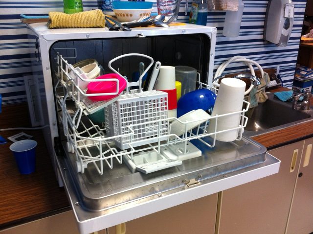 Save water by only running a full load in the dishwasher or washing machine