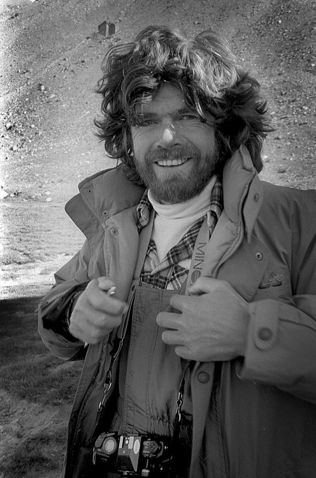 Reinhold Messner in 1985 in Pamir Mountains – Author: Jaan Künnap – CC BY 4.0