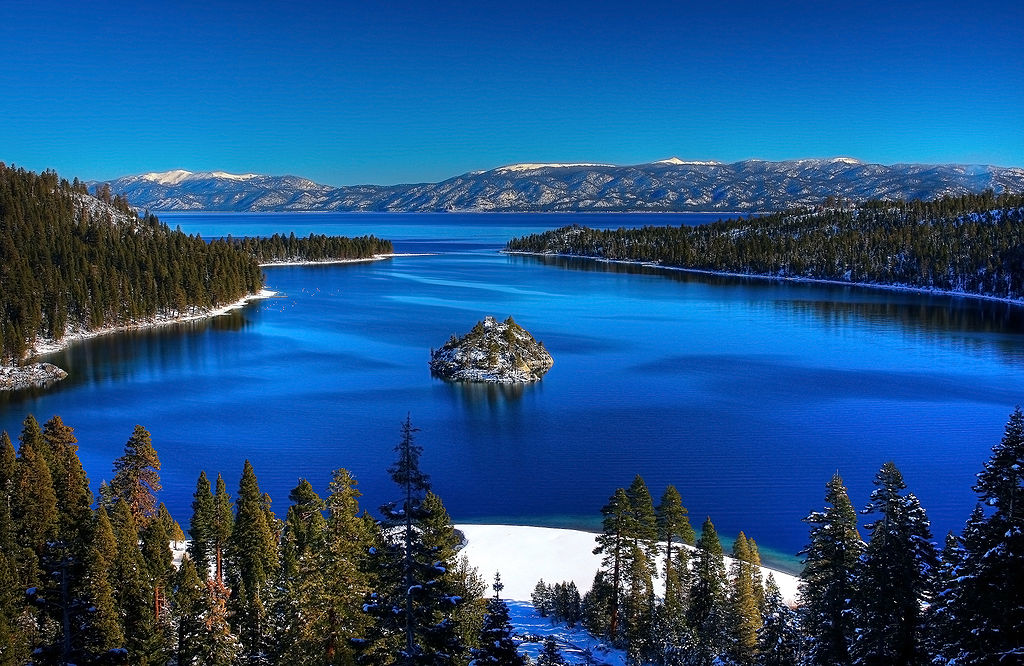 Emerald Bay, Lake Tahoe - Author: Michael - CC BY 2.0