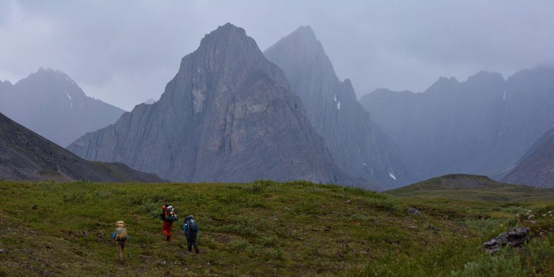 Thunder Valley. Gates of the Arctic National Park, Brooks Range, Alaska – Author: Paxson Woelber – CC BY-SA 3.0