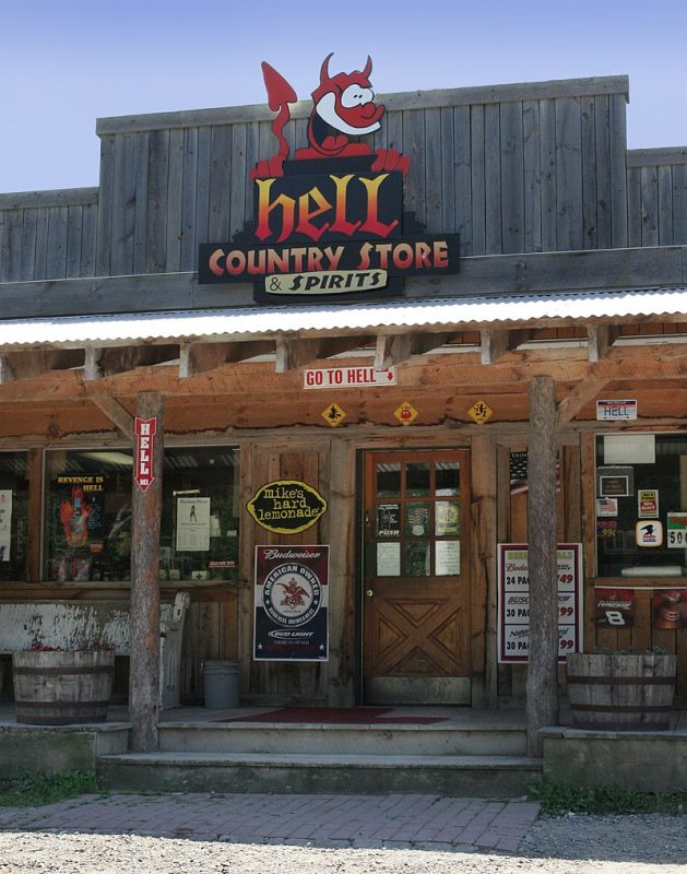 The country store in Hell as seen in July 2005 – Author: David Ball