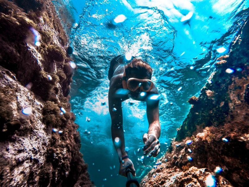 The best way to experience the Great Barrier Reef
