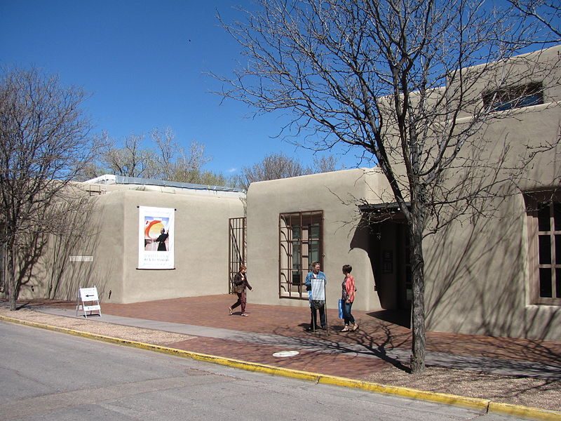 Georgia O’Keeffe Museum, Santa Fe, New Mexico – Author: John Phelan – CC-BY 3.0