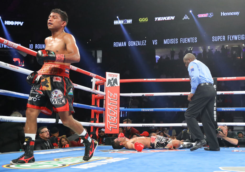 Roman Gonzalez v Moises Fuentes