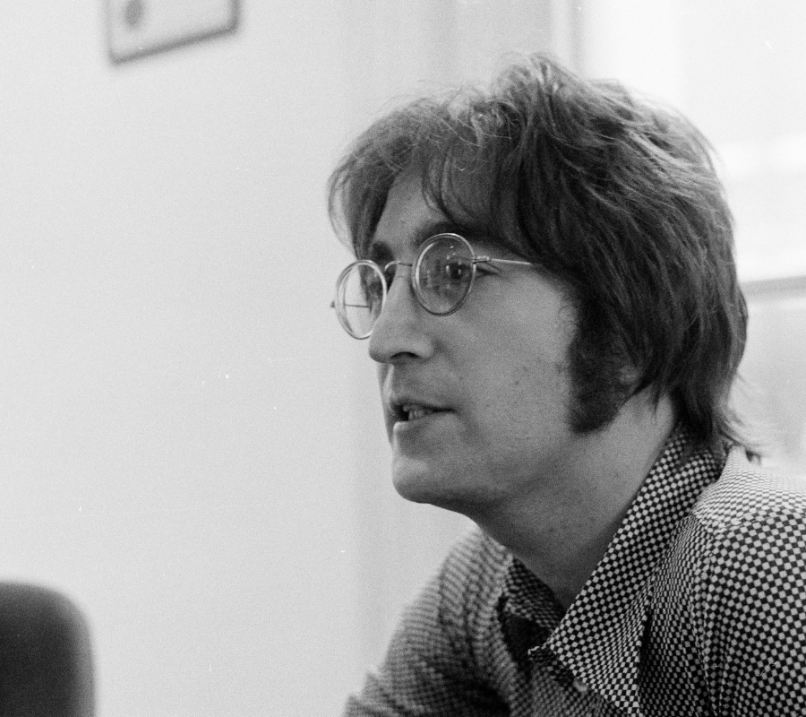 john lennon (2)