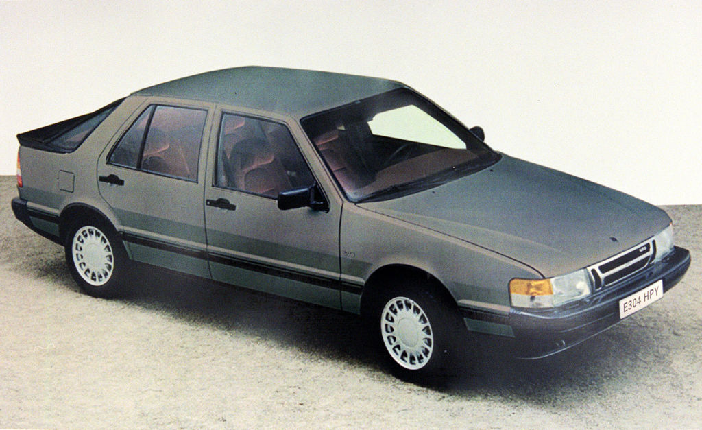 saab 9000