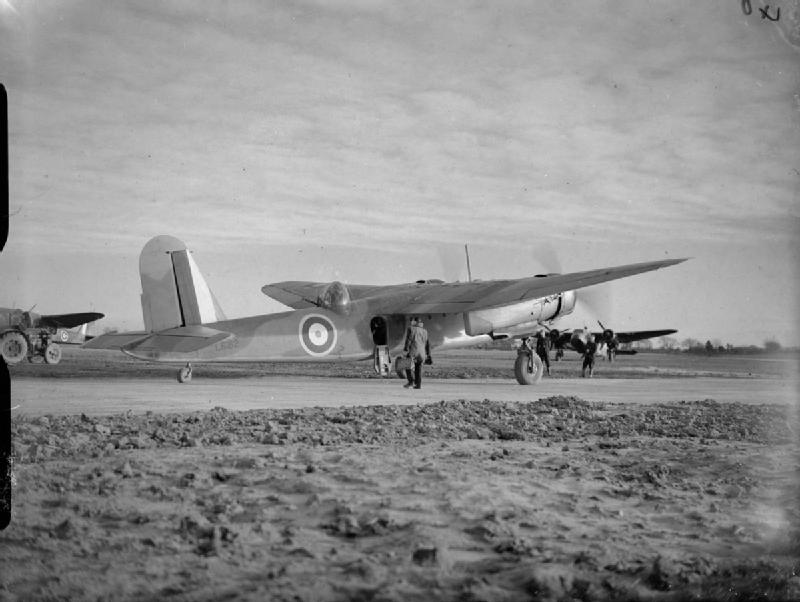 Blackburn_Botha_at_RAF_Silloth_WWII_IWM_CH_1907