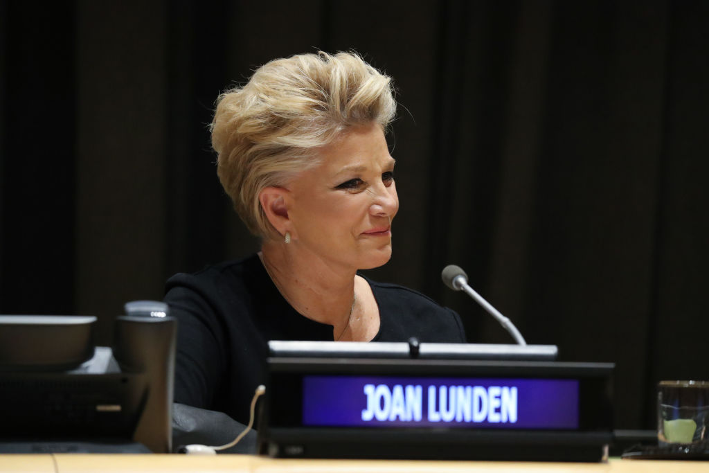 Joan Lunden 