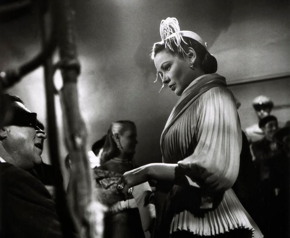 Gene-Tierney-1065243278