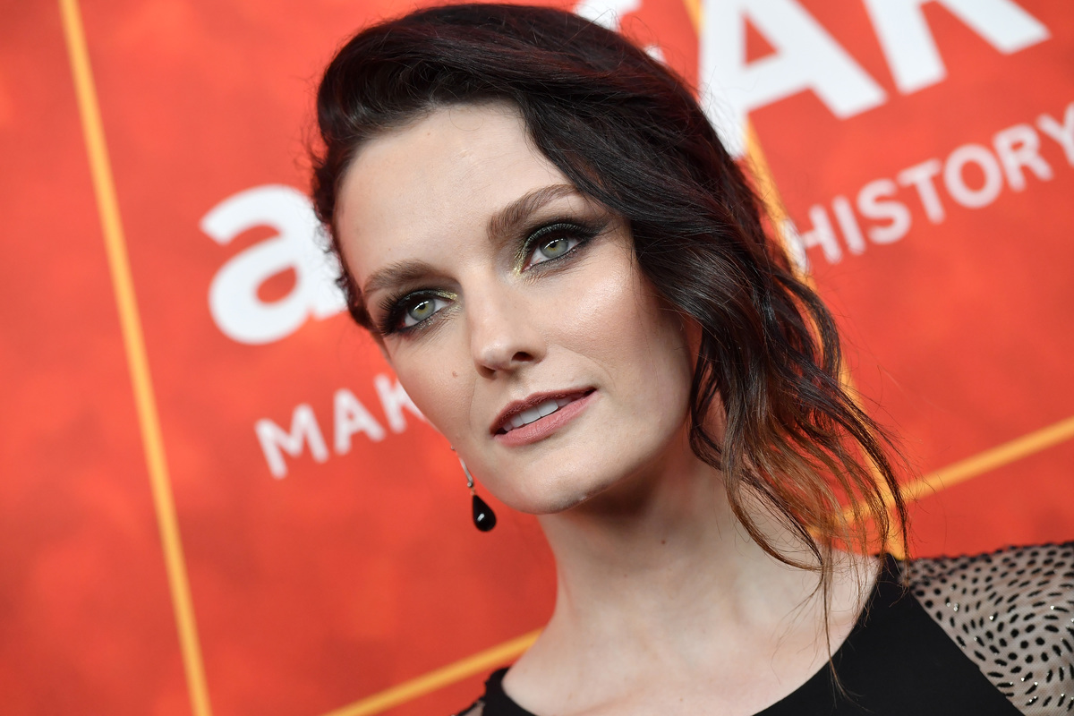 Lydia Hearst attends the amfAR Gala Los Angeles 2018 at Wallis Annenberg Center for the Performing Arts on October 18, 2018 in Beverly Hills, California.