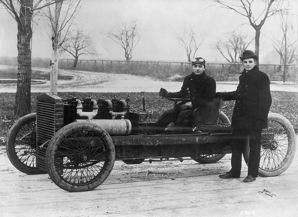 ford 999 racer before a race with a driver inside