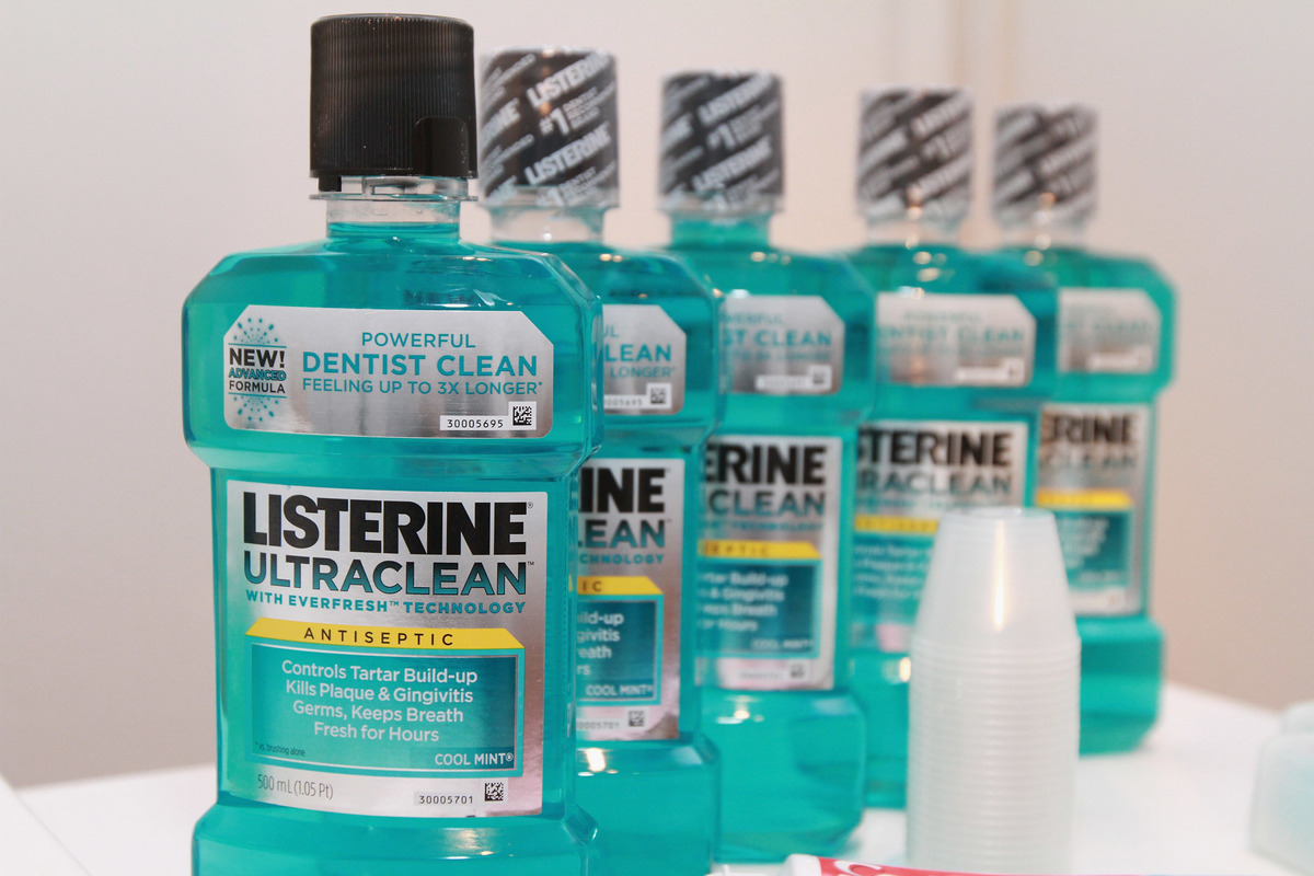 General view at the Listerine 21 Day Challenge Kick-off with actress Ginnifer Goodwin at Gabarron Museum NYC on February 5, 2013 in New York City.