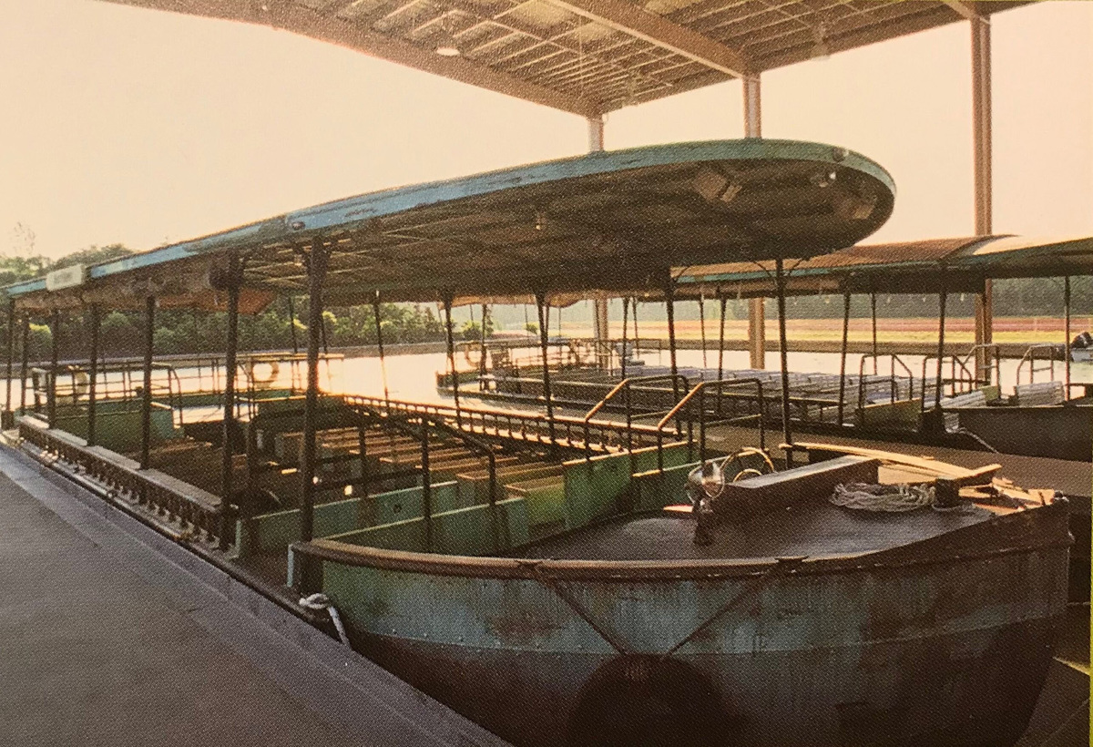 Discovery River Boat