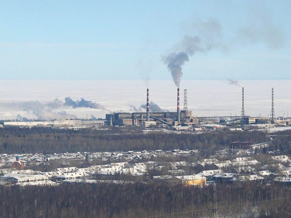 Baykalsk Paper Mill. Lite CC BY-SA 3.0