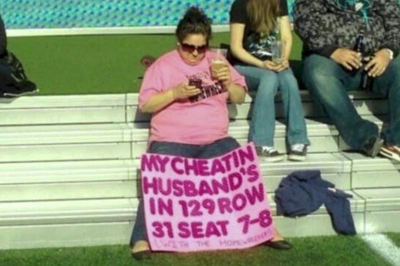 cheatin husbands sitting the row