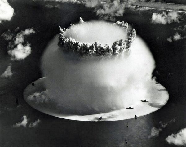 The Baker test during Operation Crossroads, a series of two nuclear weapons tests conducted by the United States at Bikini Atoll.  The purpose of the operation, which included two shots, ABLE and BAKER, was to investigate the effect of nuclear weapons on naval warships. Mushroom-shaped cloud and water column from the underwater Baker nuclear explosion. Marshall Islands, Pacific. (PHoto by Galerie Bilderwelt/Getty Images)