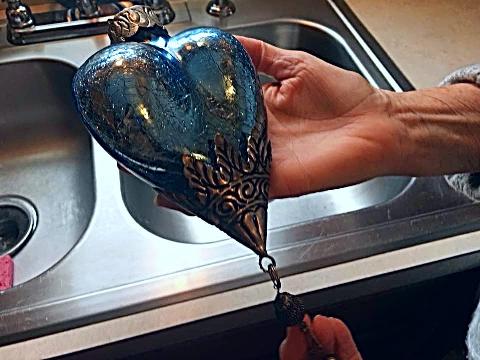 thrift-store-ornament-7