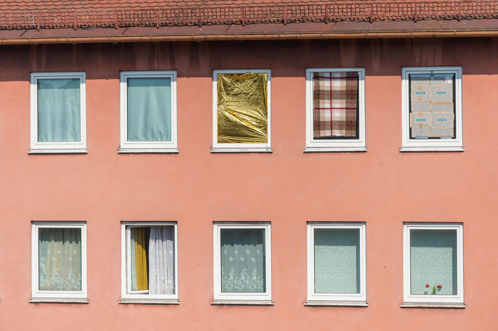 Put Curtains In The Windows Of Second Floor Rooms