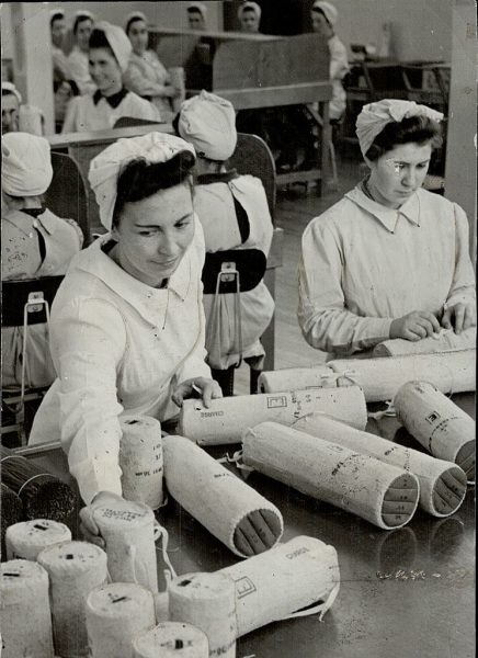 Handle With Care is the motto of the girls as they pack cordite is silk bags in a munitions plant. One-third of the workers are women. (Photo by Toronto Star Archives/Toronto Star via Getty Images)
