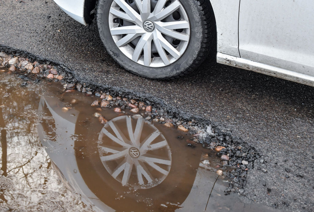 avoid potholes