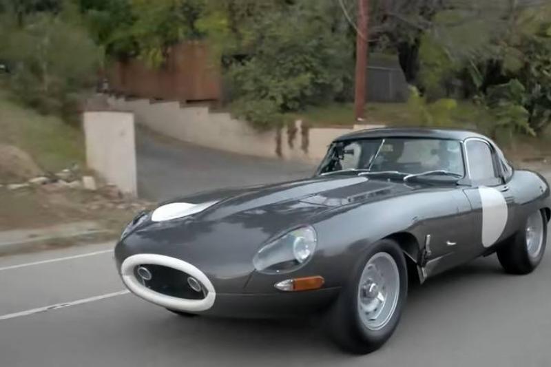 1963 Jaguar E-Type - Jay Leno’s Garage 19-11 screenshot