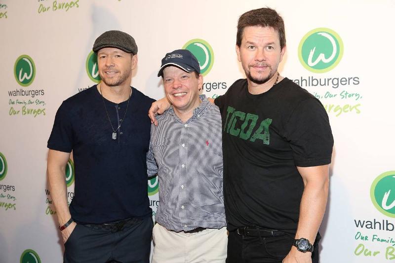 Paul Wahlberg Owns A Burger Chain Called Wahlburgers