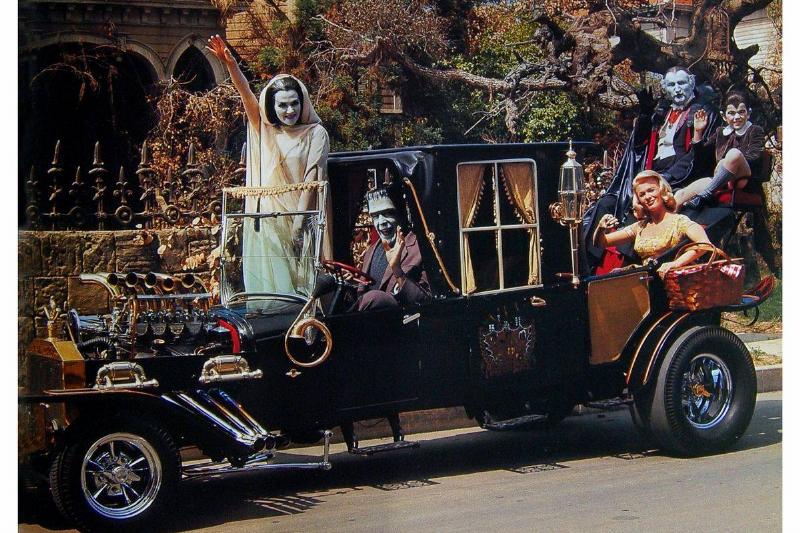 the-munsters_Dwj5Oq