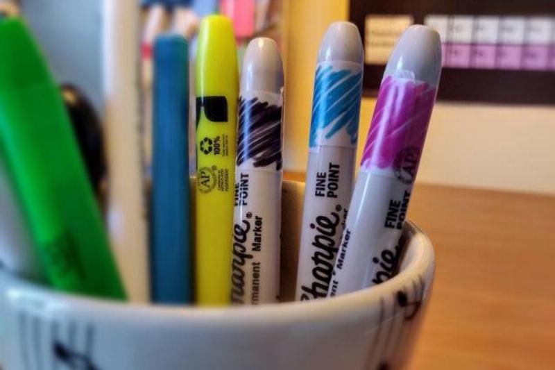 markers with the color they are scribbled on the bottom