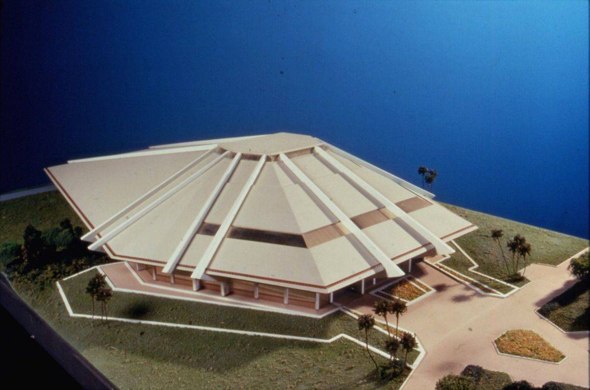 an oddly shaped building at disney world