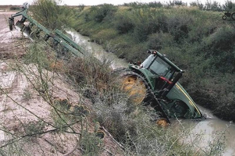 tractor-fail-13