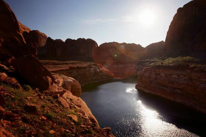 Picture of the Colorado River 