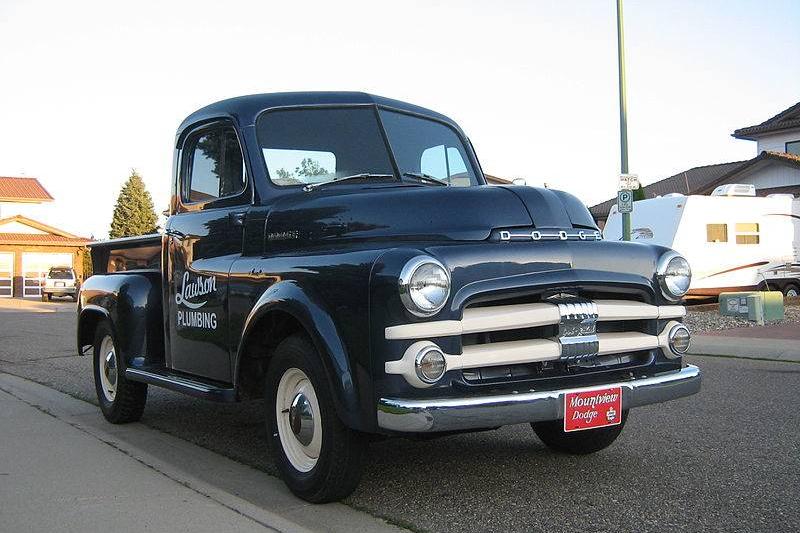 Dodge_B-Series_Truck_(3861127244)