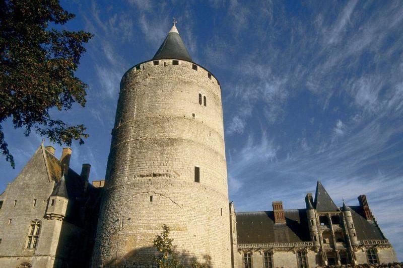 Donjons Were The Safest Spot In The Castle