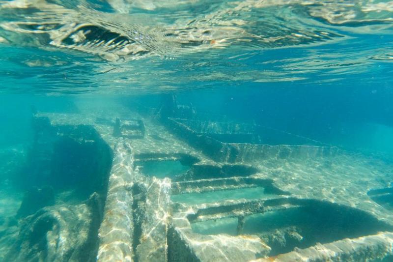 There Are Around 300 Wrecks In the Area