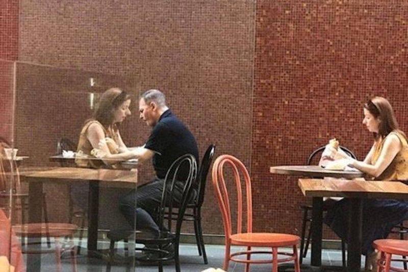 restaurant plastic reflection 