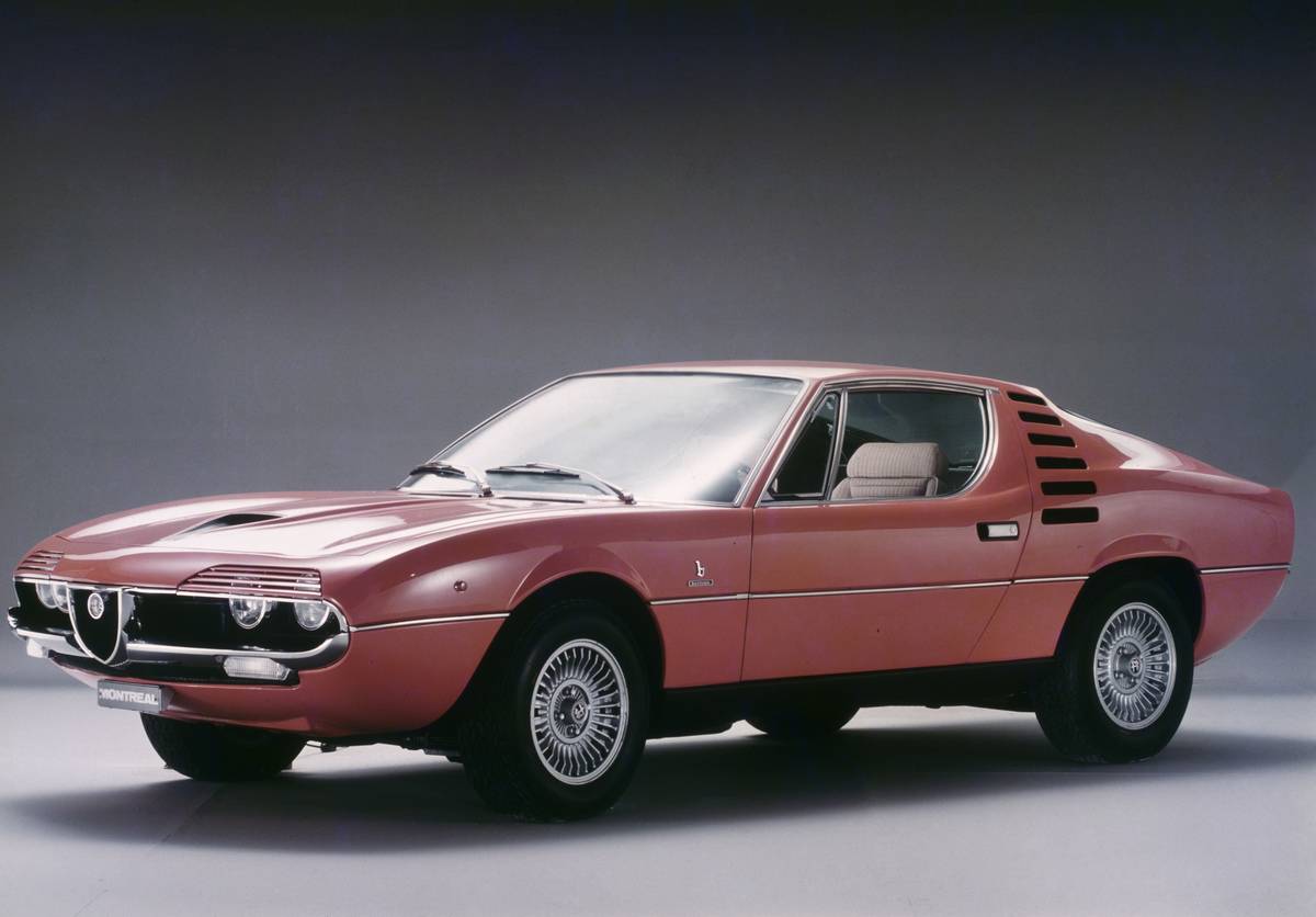 Alfa Romeo Montreal