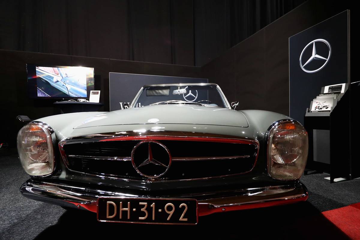 Mercedes SL Pagoda (W113)