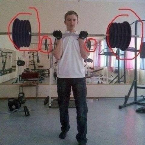 boy photoshopped weights onto bar but mirror shows real weight