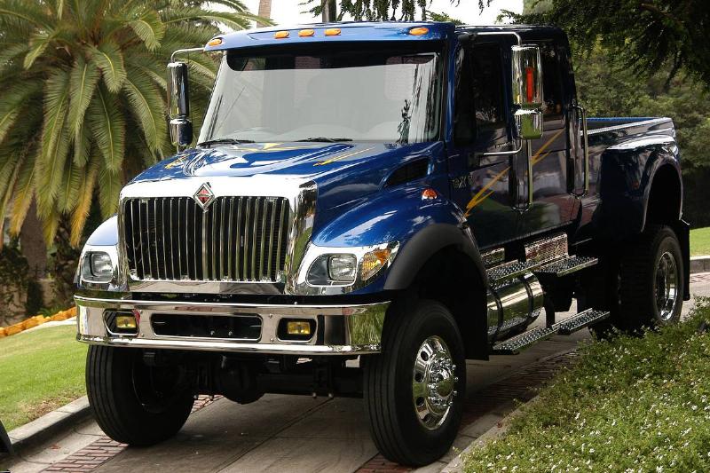 International Truck at the Silver Spoon Hollywood Buffet - Day One