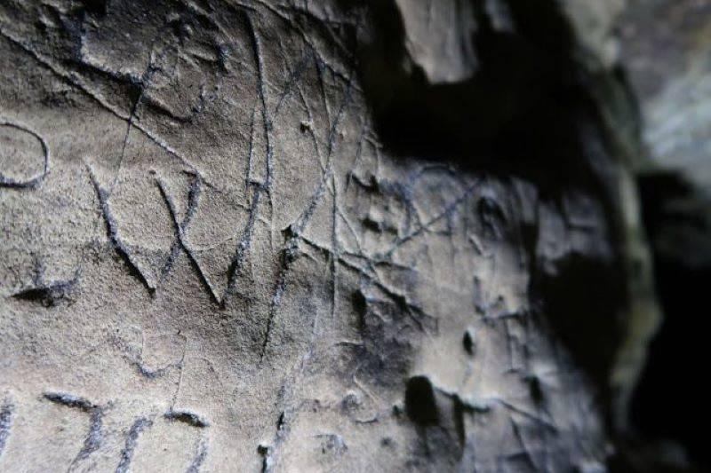 Witches-Marks-Found-In-British-Cave-Network-37155