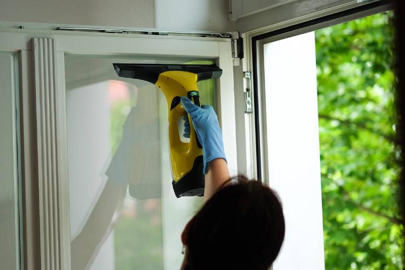 Clean windows