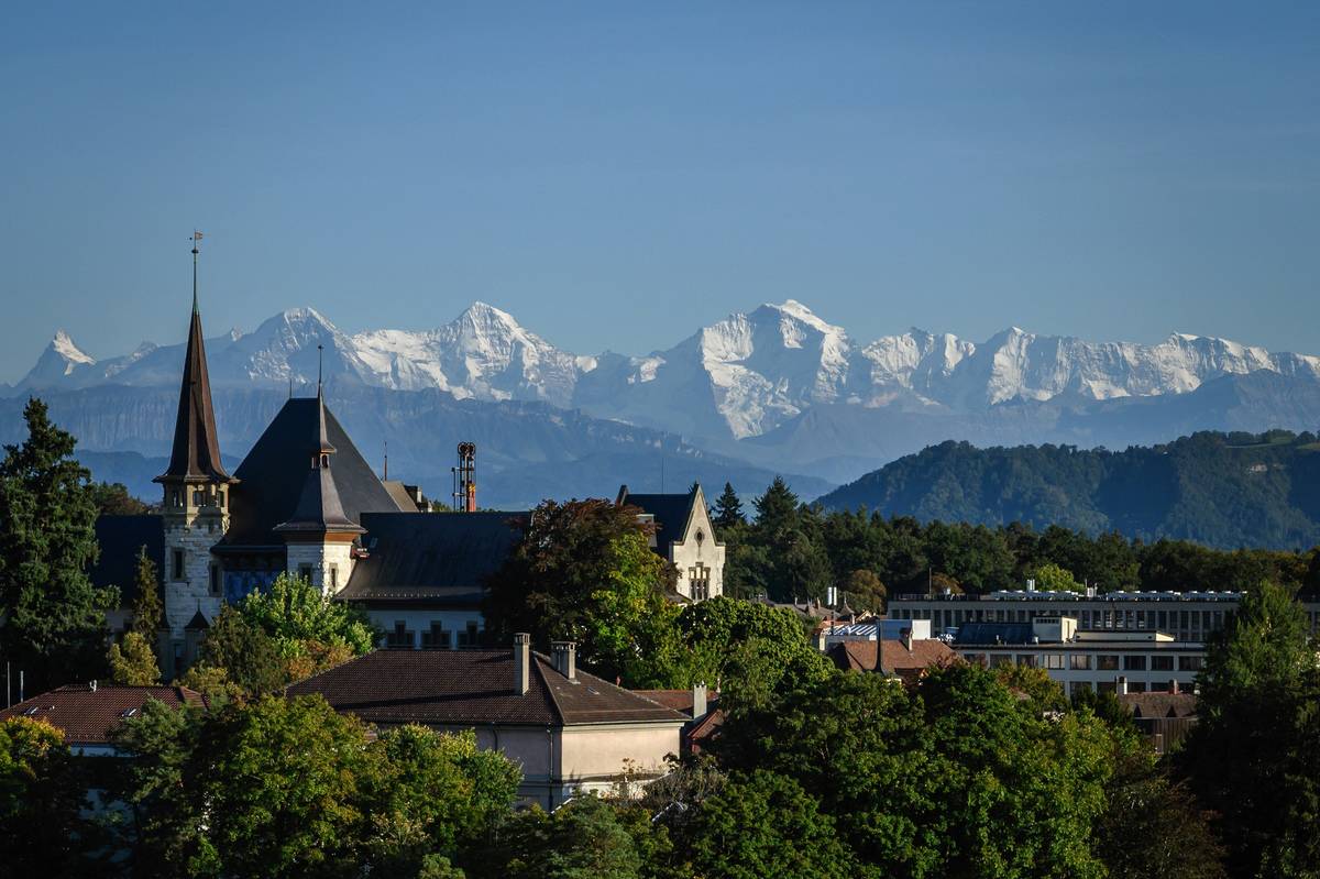 SWITZERLAND-MOUNTAINS