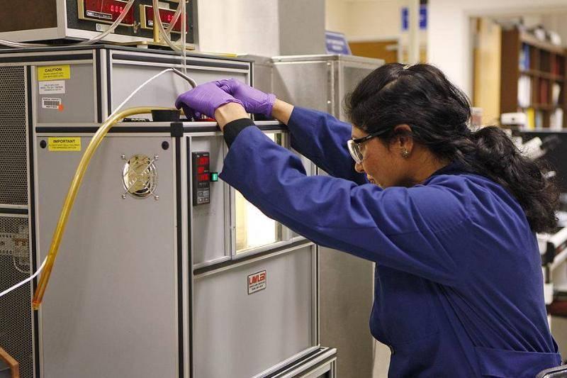 GettyImages-140081394-65025