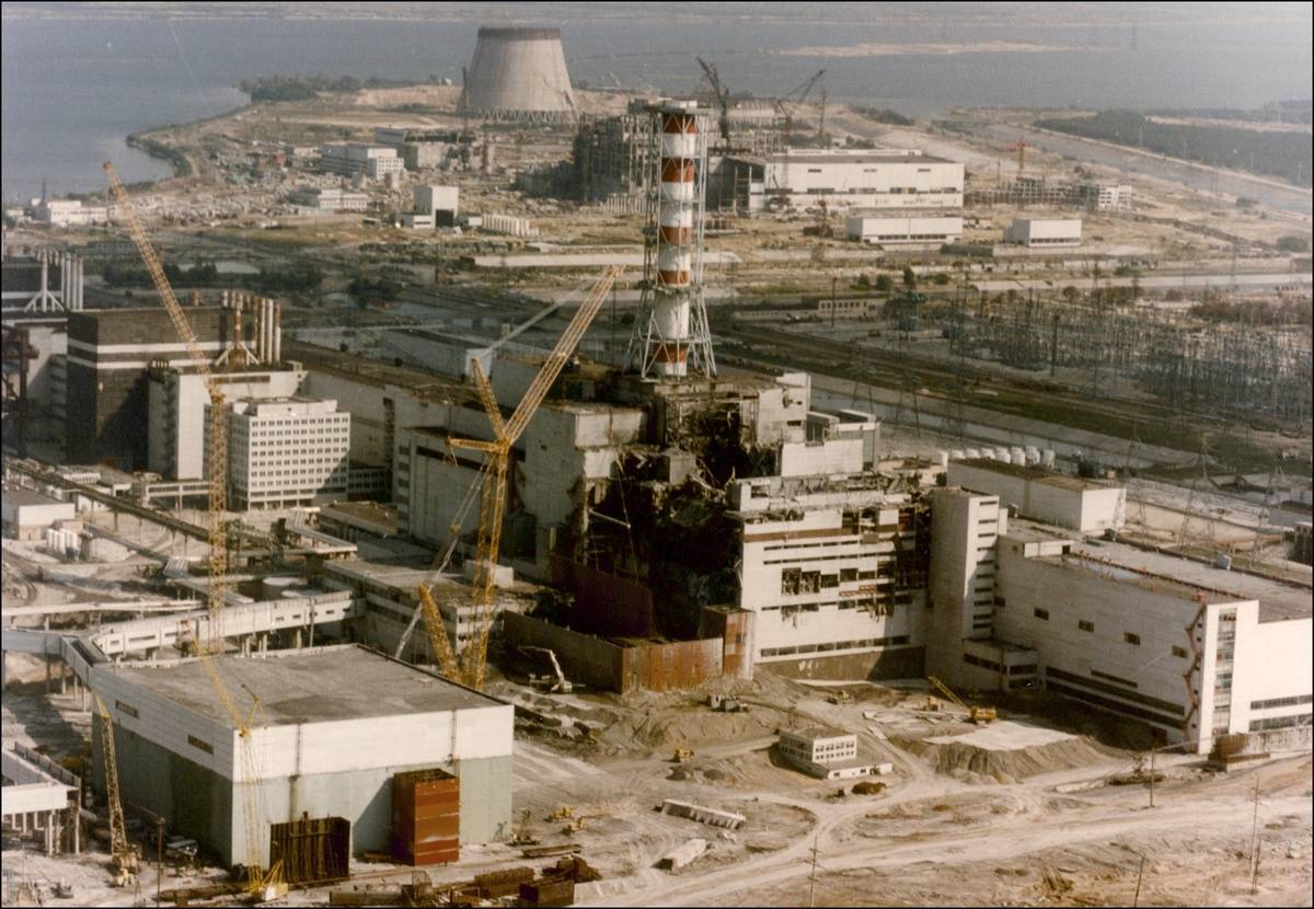 The destroyed reactor 4 of the Chernobyl Nuclear Power Plant three days after the disaster.