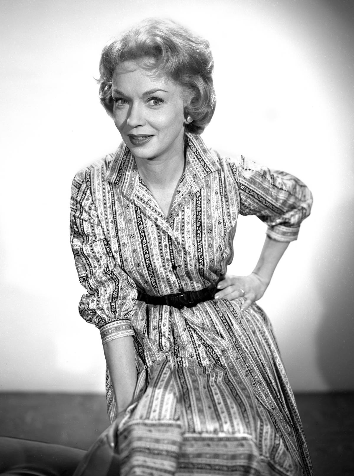 black and white woman in the 1950s